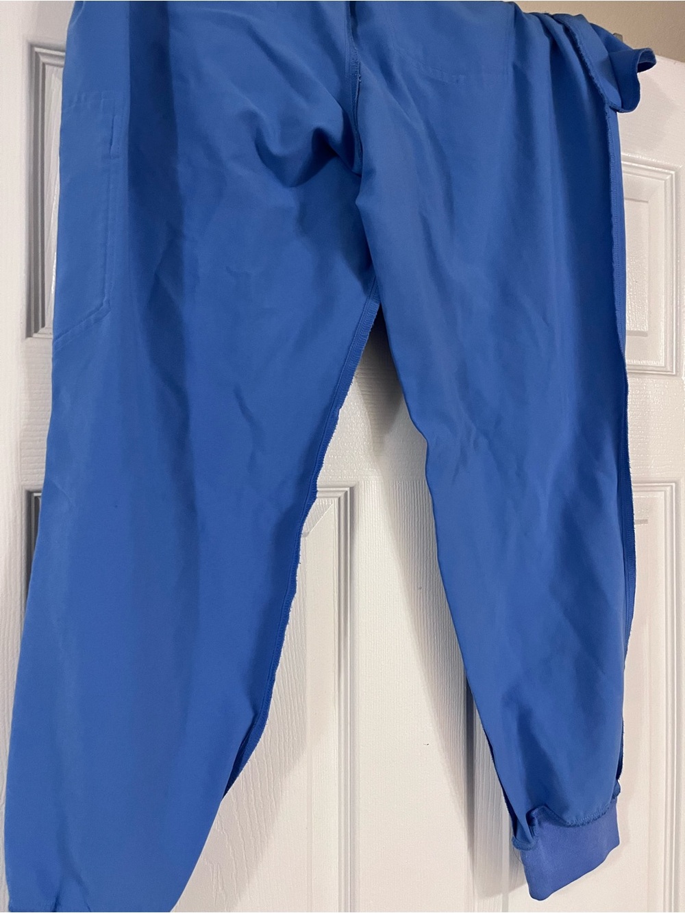 Women’s ceil blue figs scrub set